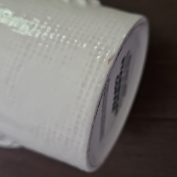 STARBUCKS 2009 White Bone China Mug Embossed Leaves 12 Oz - Picture 7 of 7